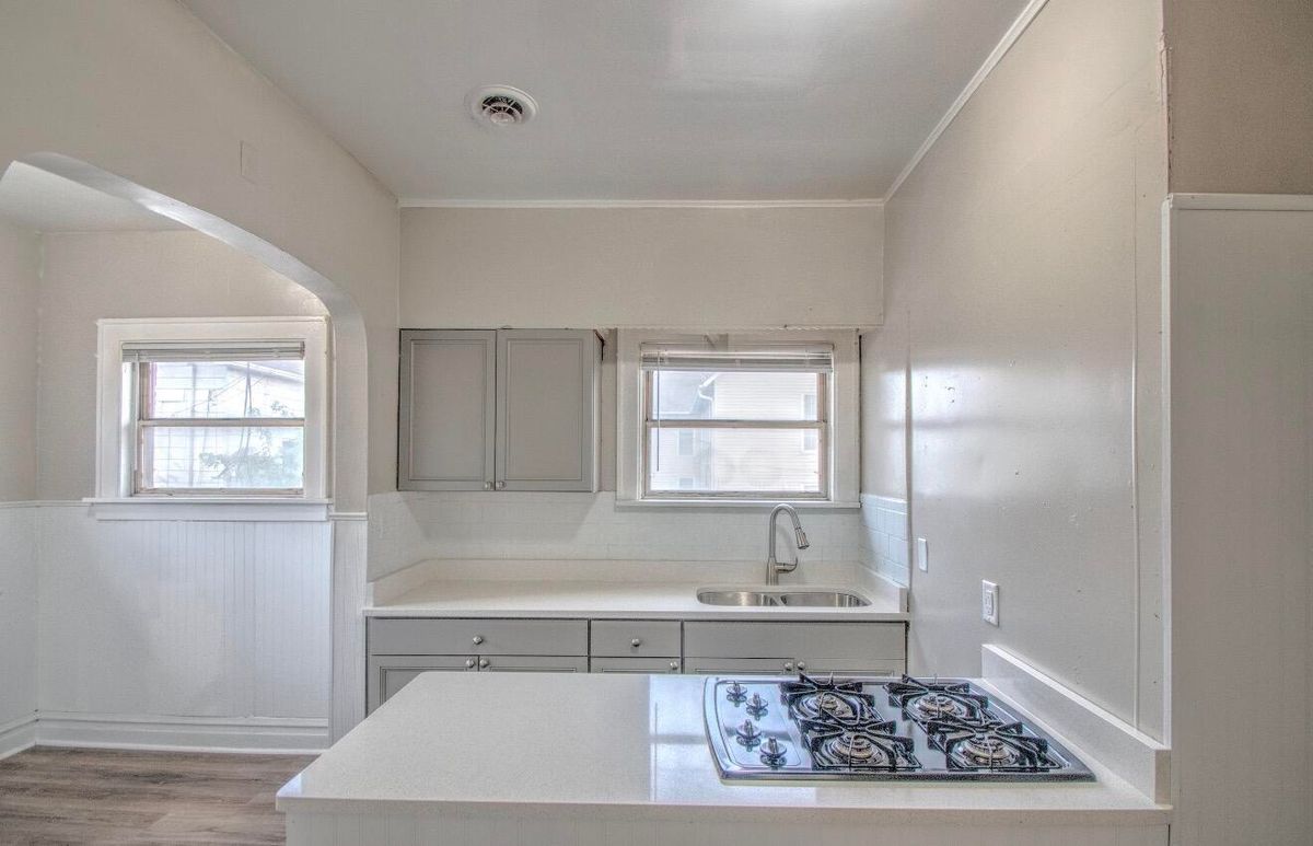612 149th Street, East Chicago, IN 46312