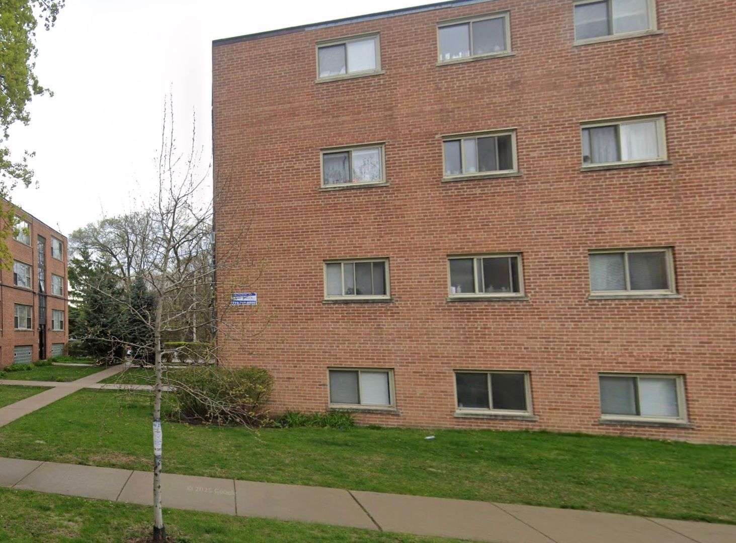 2245 W Farwell Avenue #3A — Chicago, IL 60645