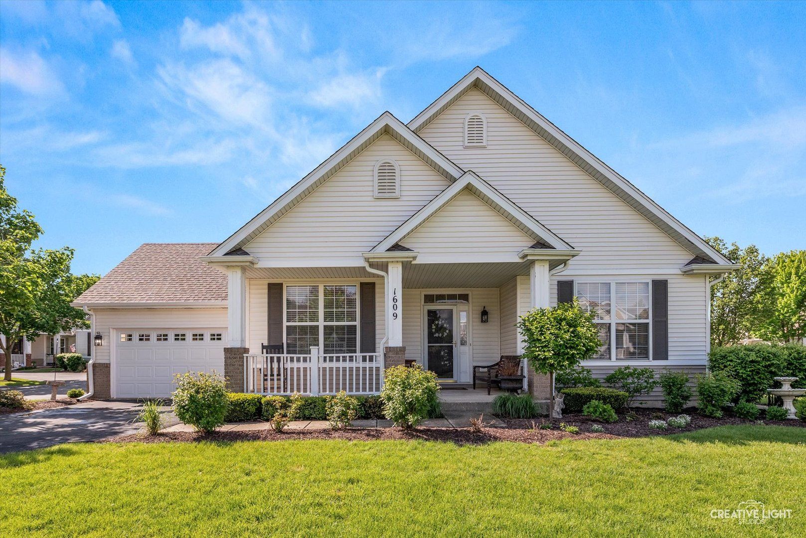 1609 Devonshire Lane — Shorewood, IL 60404