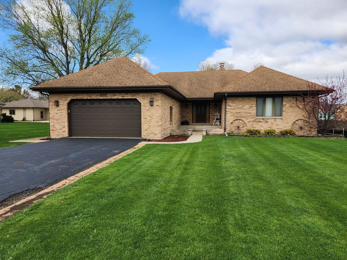 501 Walnut Street, Hinckley, IL 60520