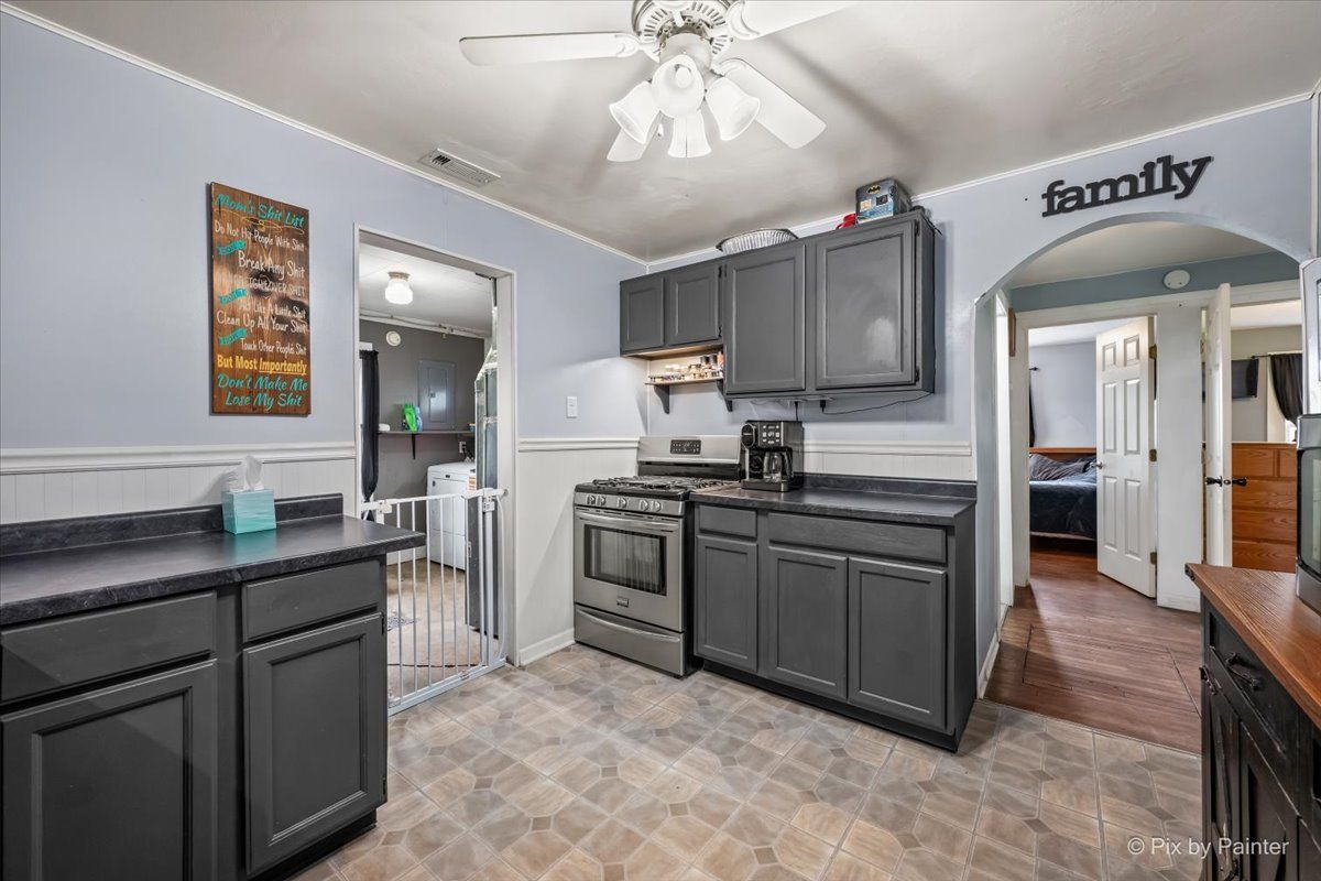 305 Maple Street, Waterman, IL 60556