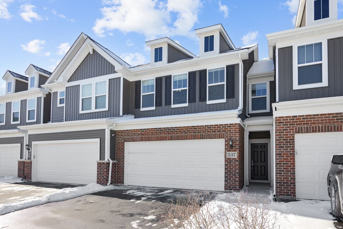 537 Watercress Drive — Aurora, IL 60504