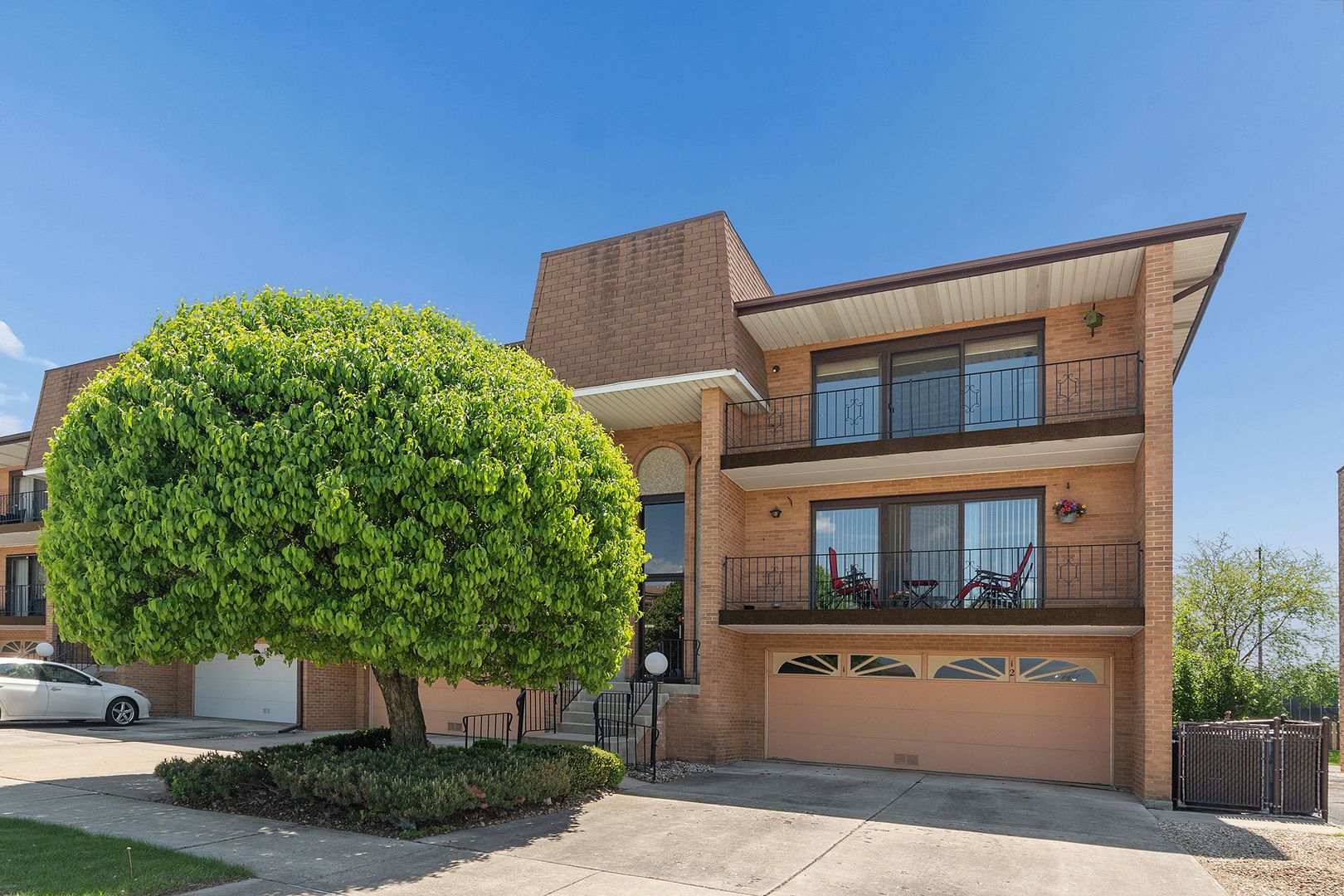 4029 W 93rd Place #B — Oak Lawn, IL 60453