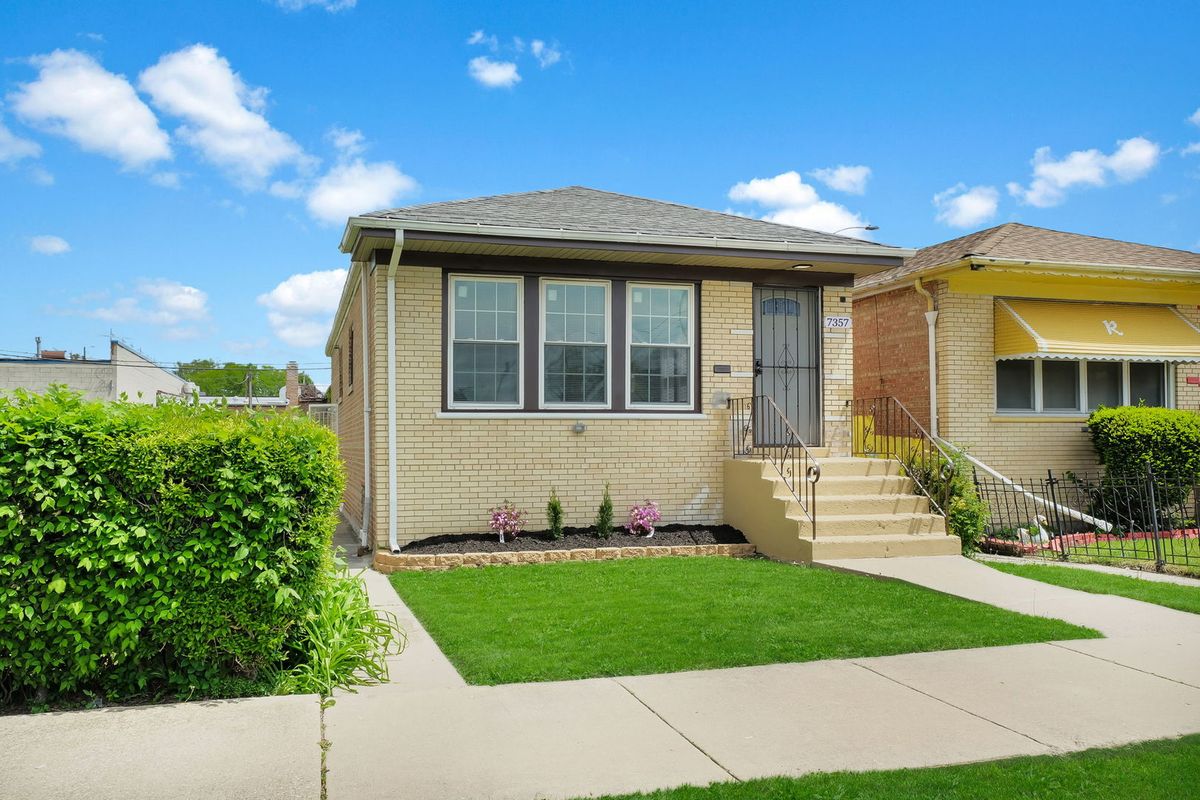 7357 MARSHFIELD Avenue, Chicago, IL 60636