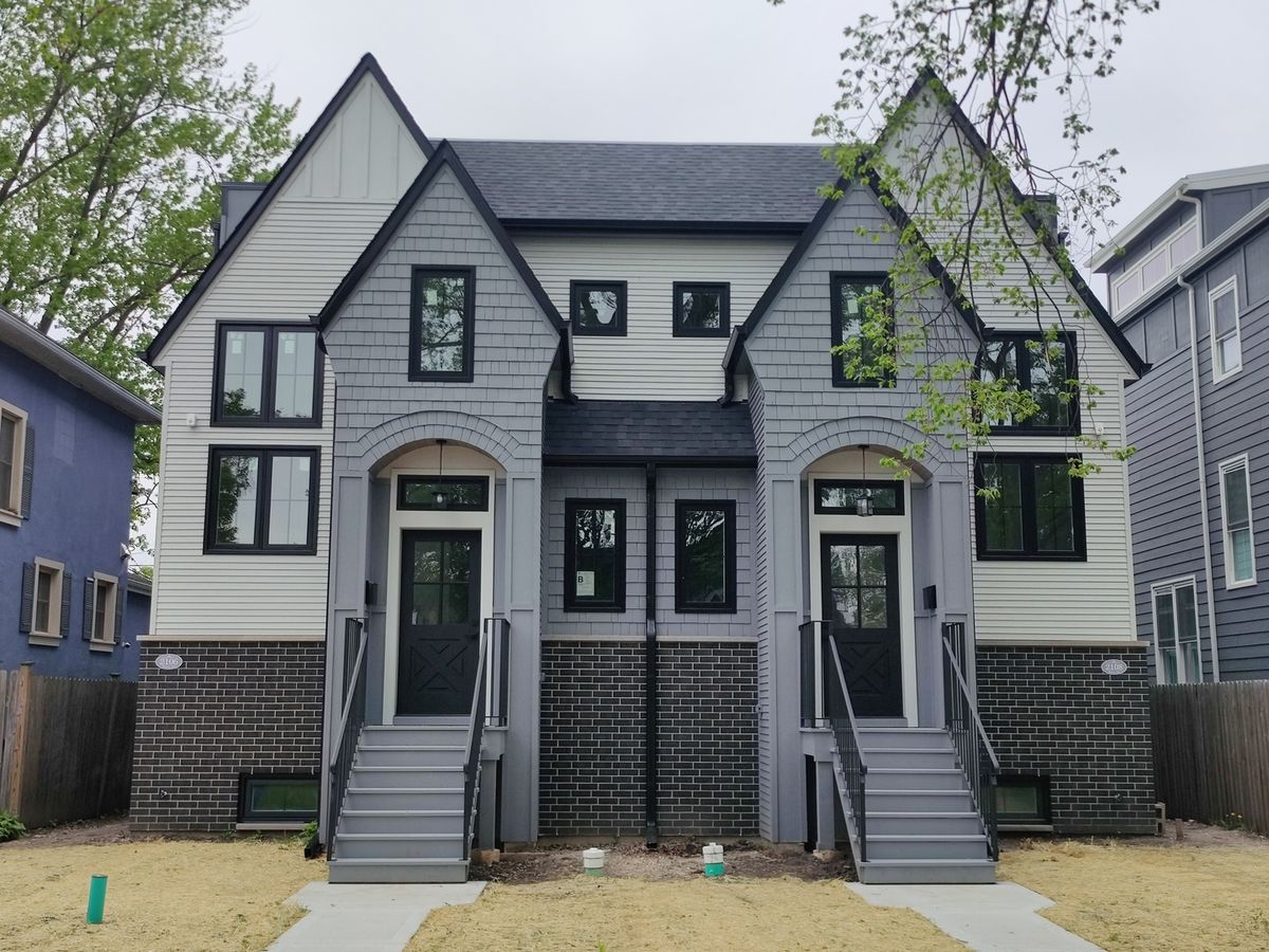 2106 Darrow Avenue, Evanston, IL 60201