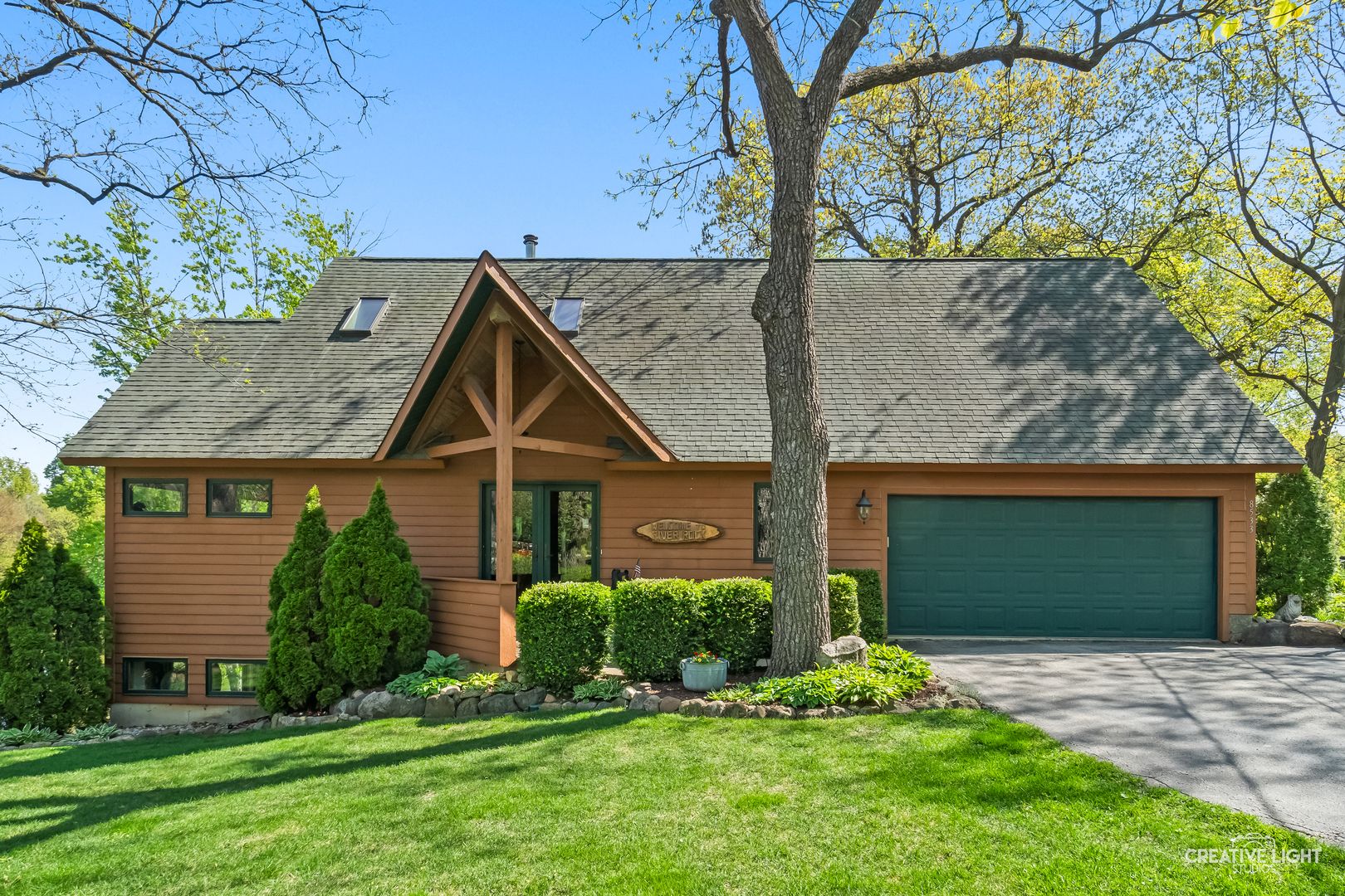 8533 Van Emmon Road — Yorkville, IL 60560