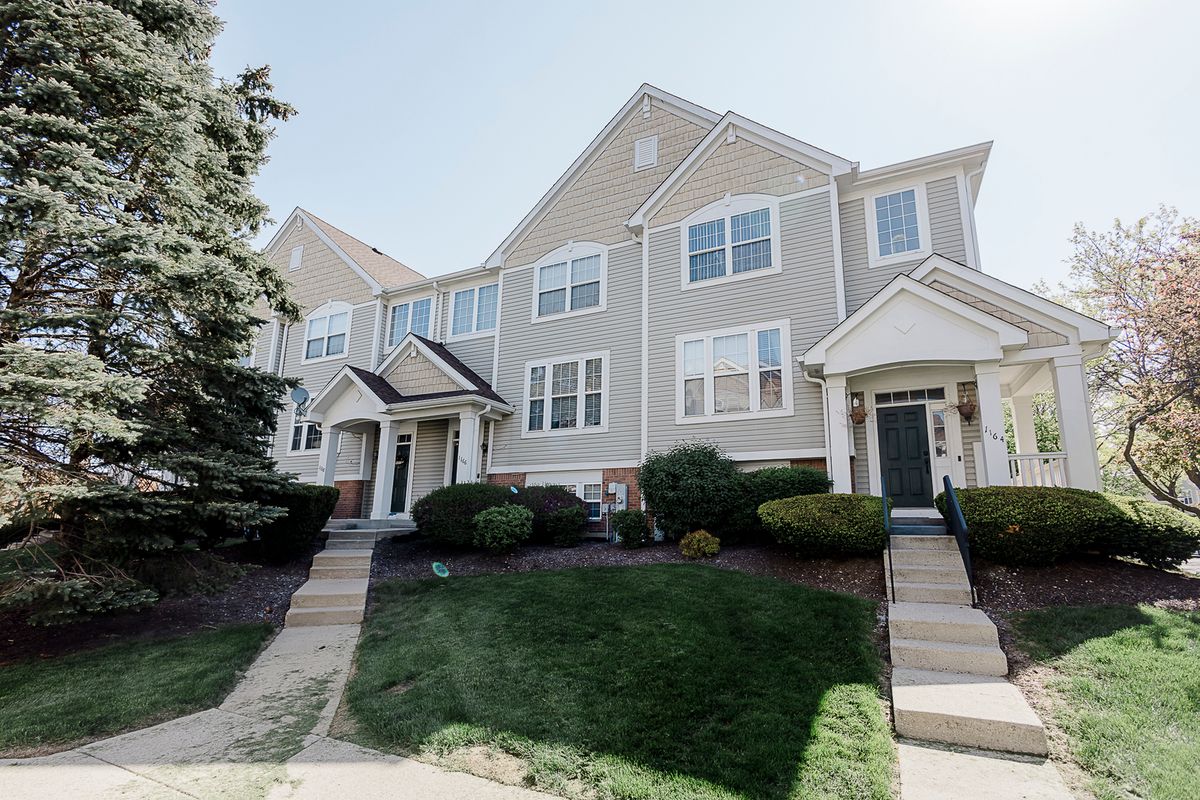1166 Georgetown Way, Vernon Hills, IL 60061