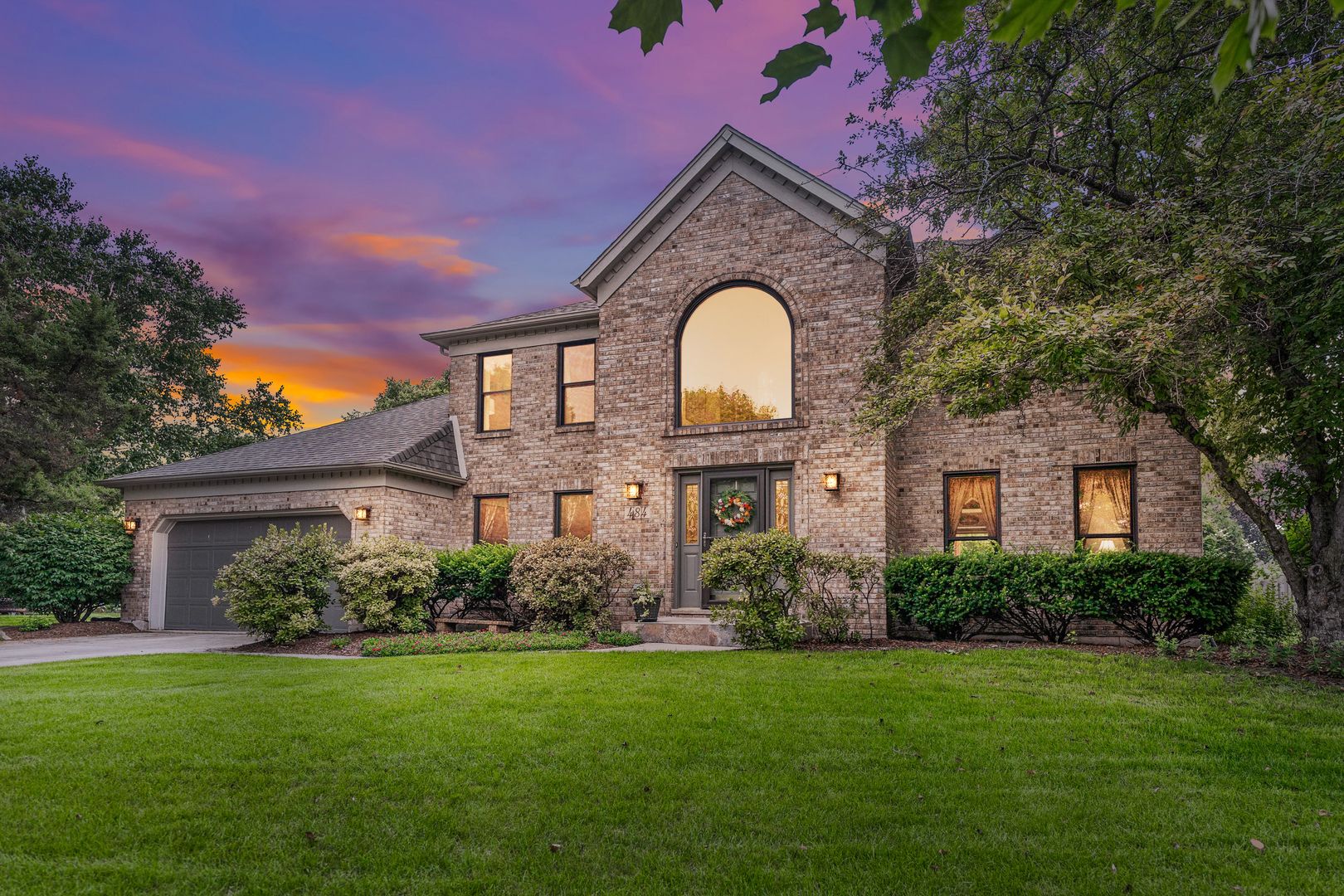484 Blodgett Court — Naperville, IL 60565