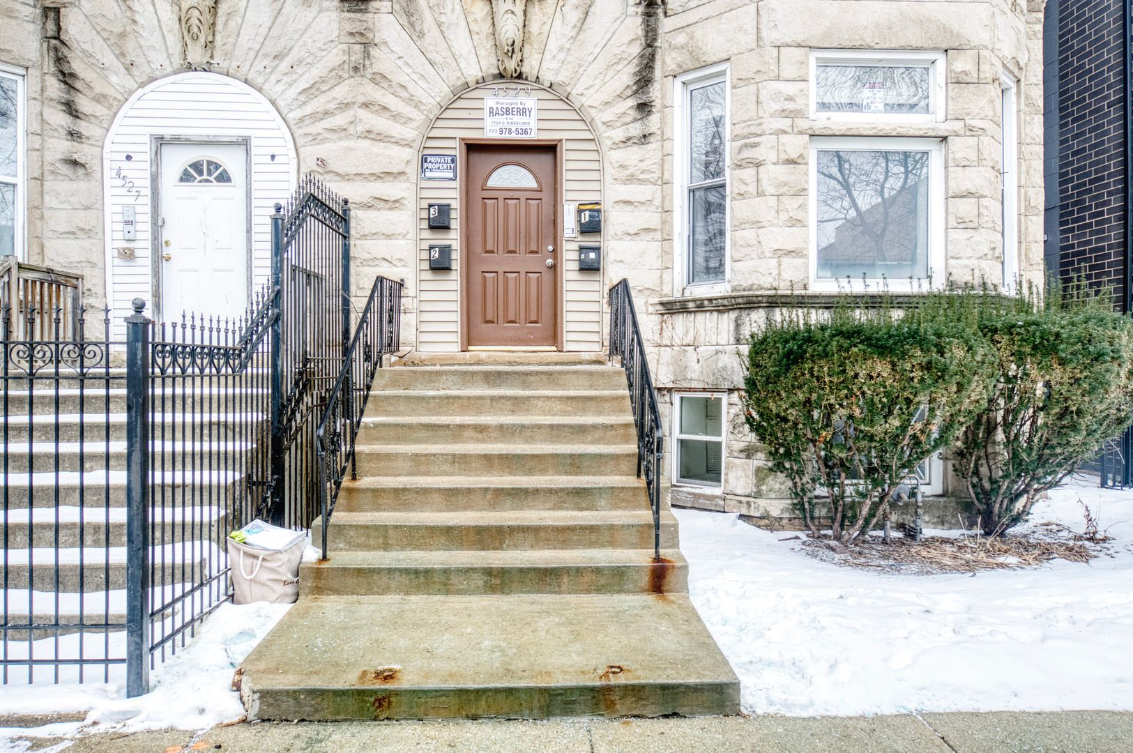 4529 S Vincennes Avenue — Chicago, IL 60653