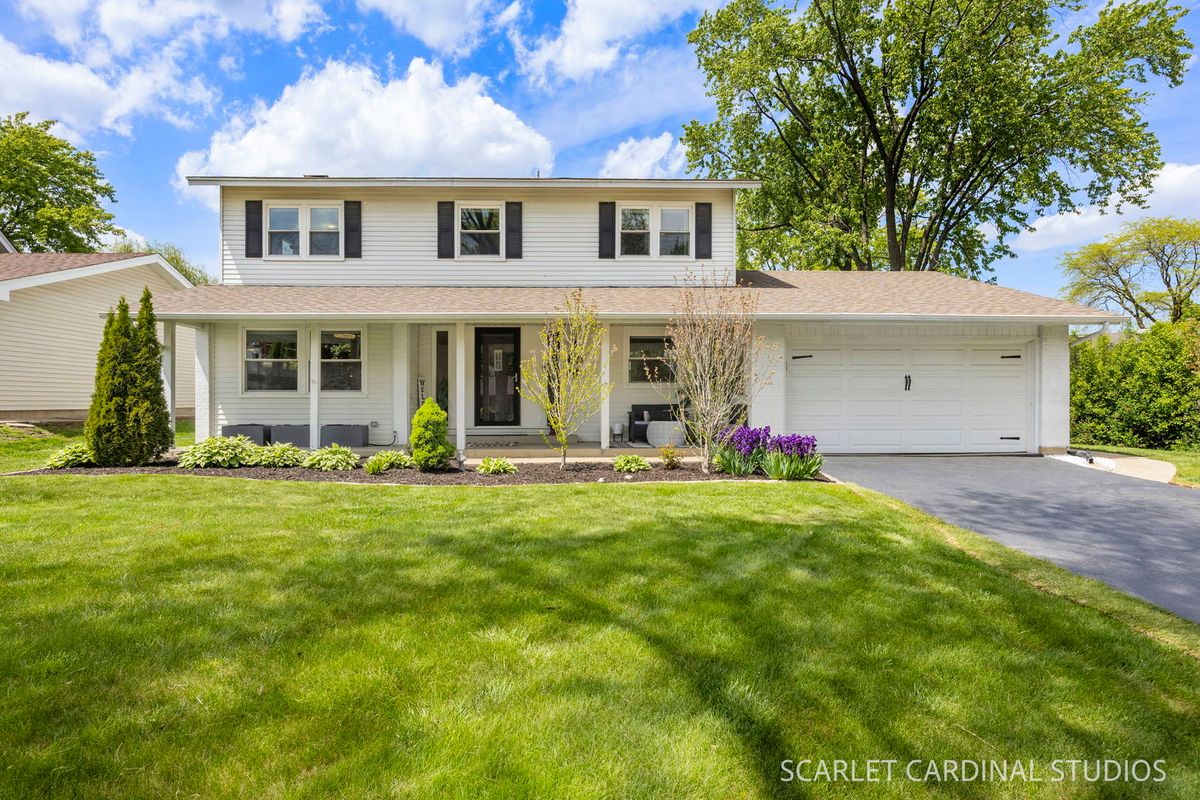 86 Lonsdale Road, Elk Grove Village, IL 60007