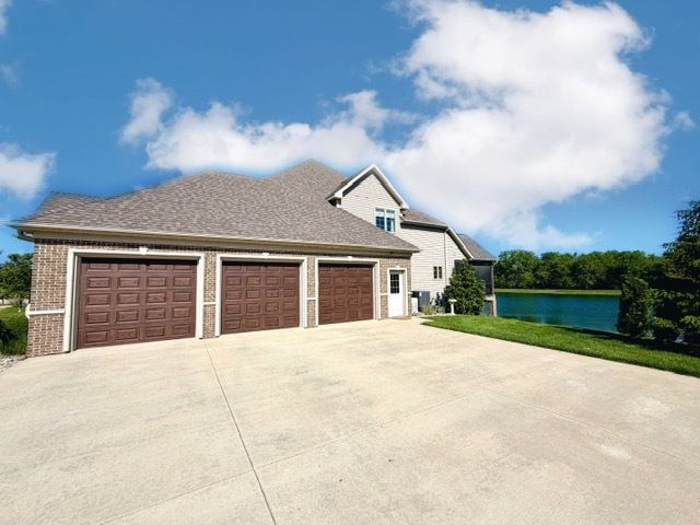 400 Constitution Boulevard, Monticello, IL 61856
