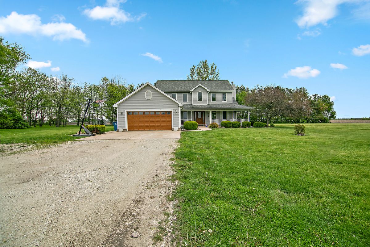 17709 State Rte 17, Reddick, IL 60961