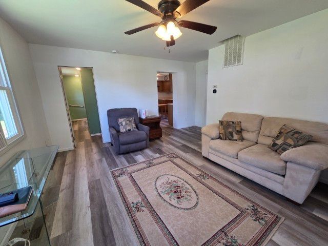 208 Burkett Street, Benton, IL 62812