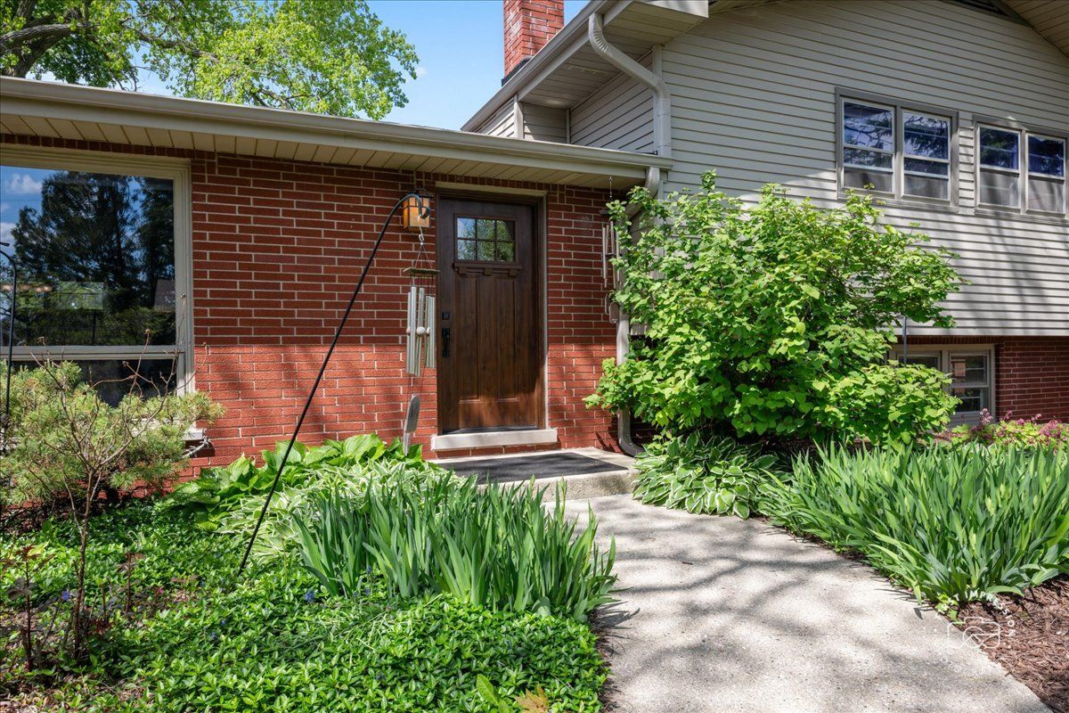 34W246 Giese Road, Batavia, IL 60510