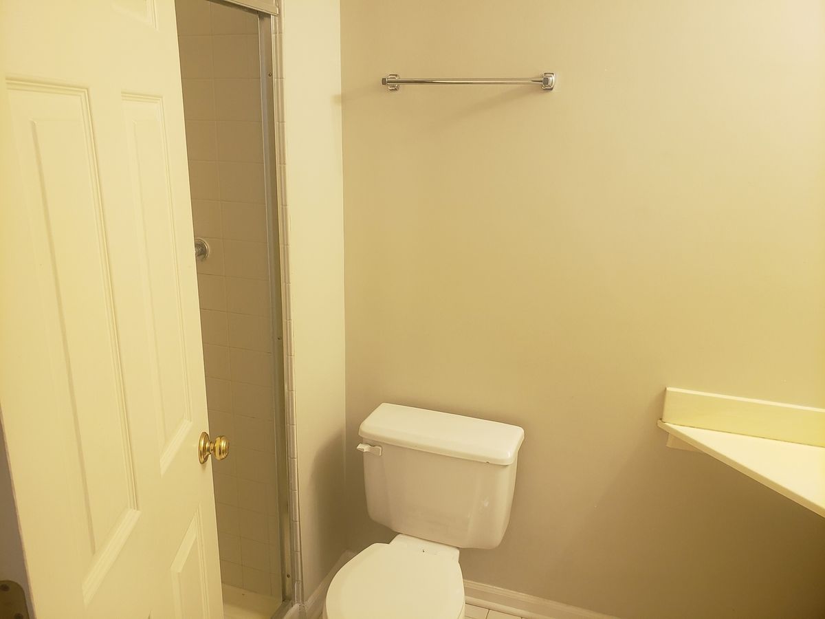 157 Louise Court #157, Wood Dale, IL 60191