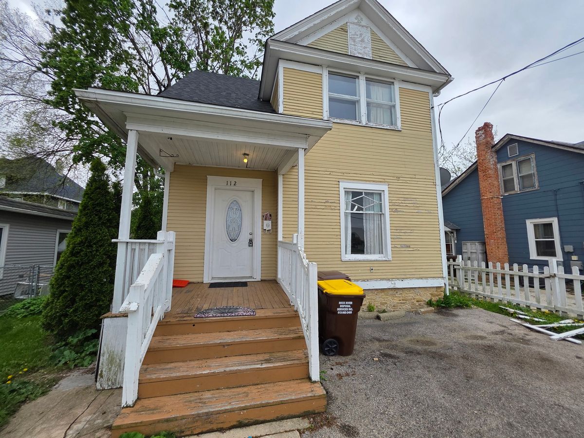 112 2nd Street, Belvidere, IL 61008