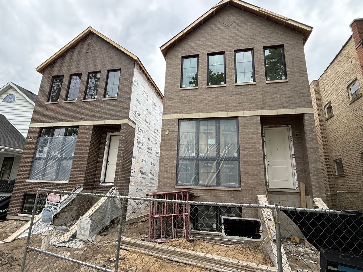 6732 Oxford Avenue, Chicago, IL 60631