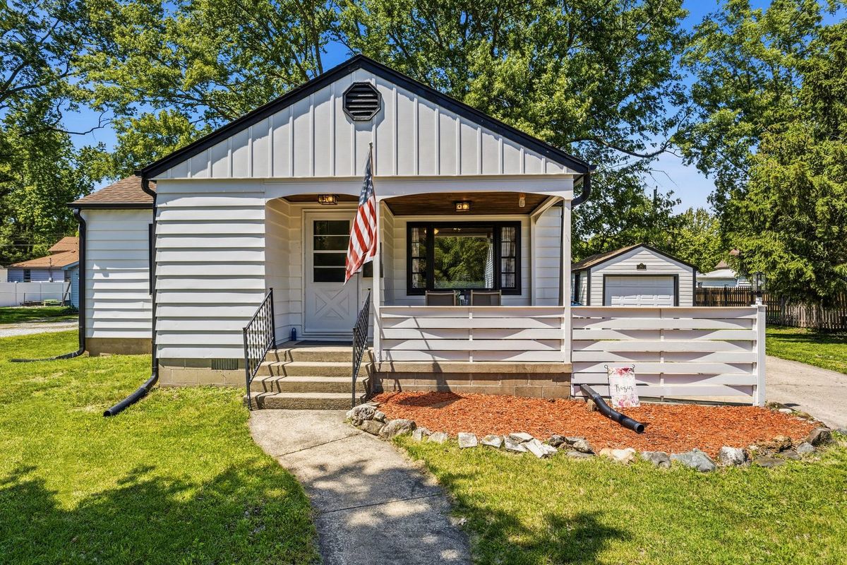 442 Hamilton Street, Monticello, IL 61856
