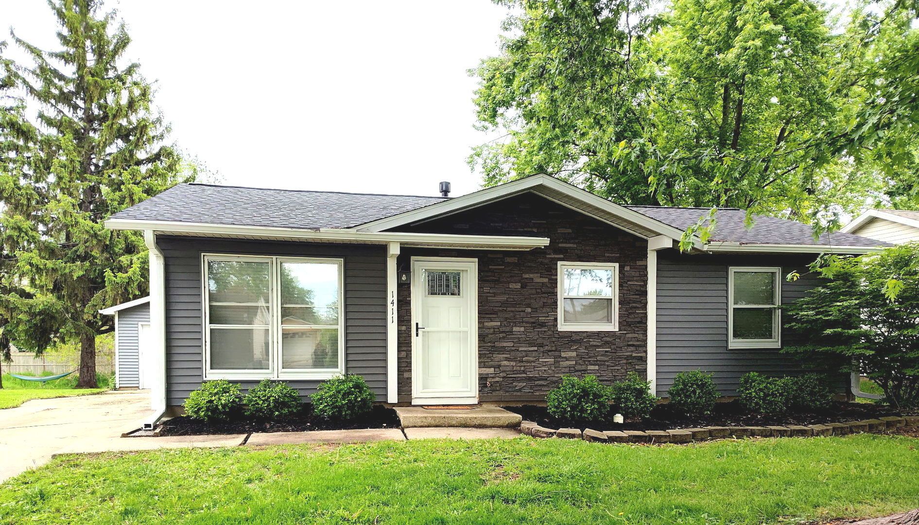1411 Dillon Drive — Normal, IL 61761