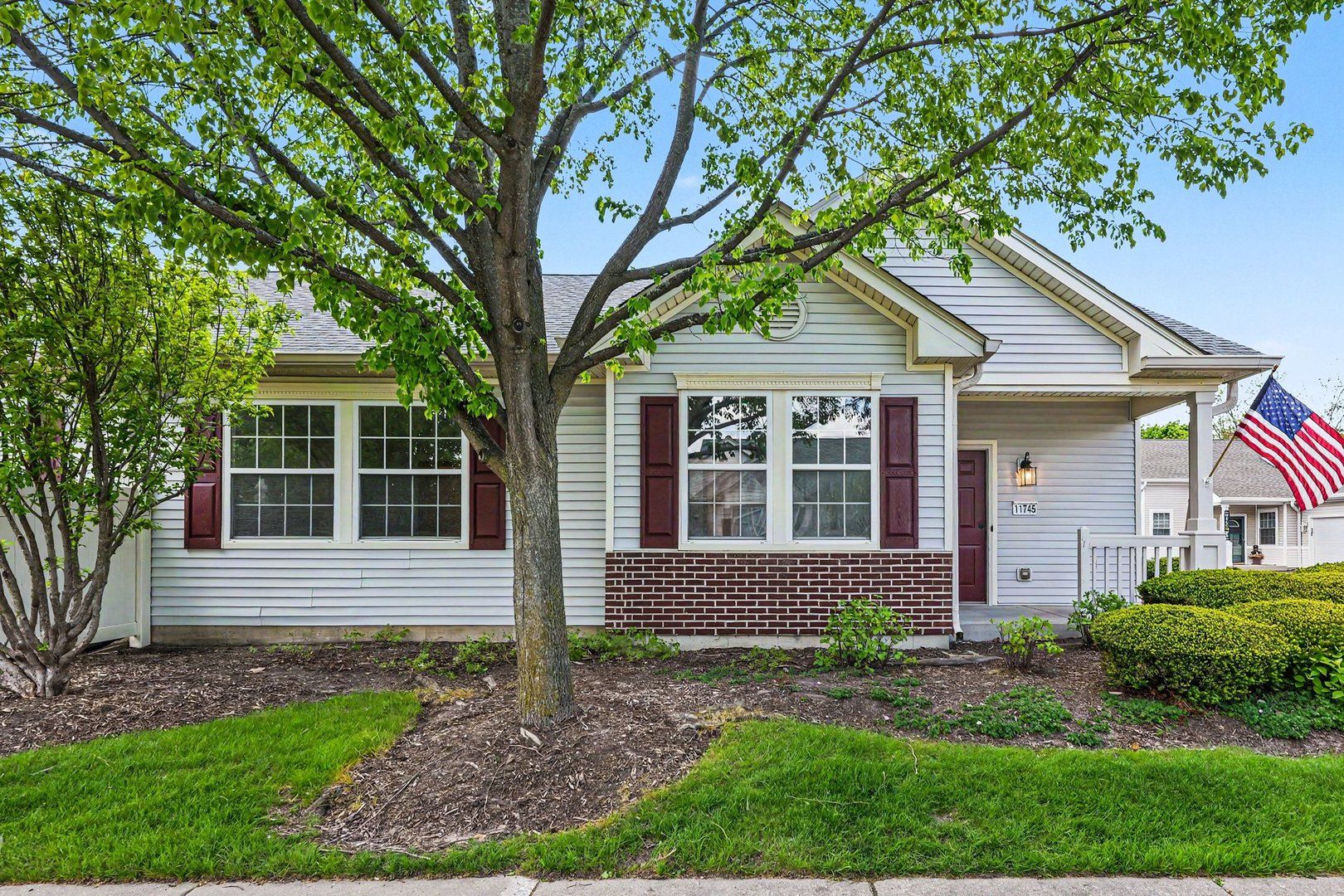 11745 River Terrace Lane — Huntley, IL 60142