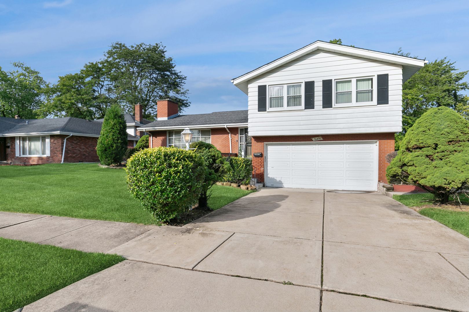 16400 University Avenue — South Holland, IL 60473