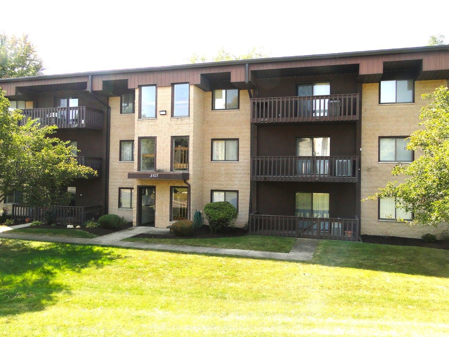 3107 Ingalls Avenue #3B — Joliet, IL 60435