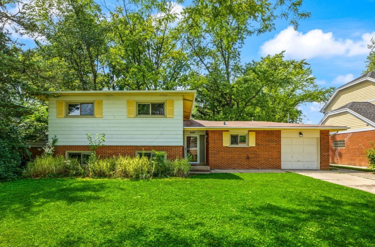 408 Windsor Drive, Arlington Heights, IL 60004