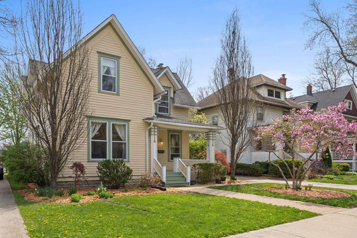 622 Ridgeland Avenue, Oak Park, IL 60302