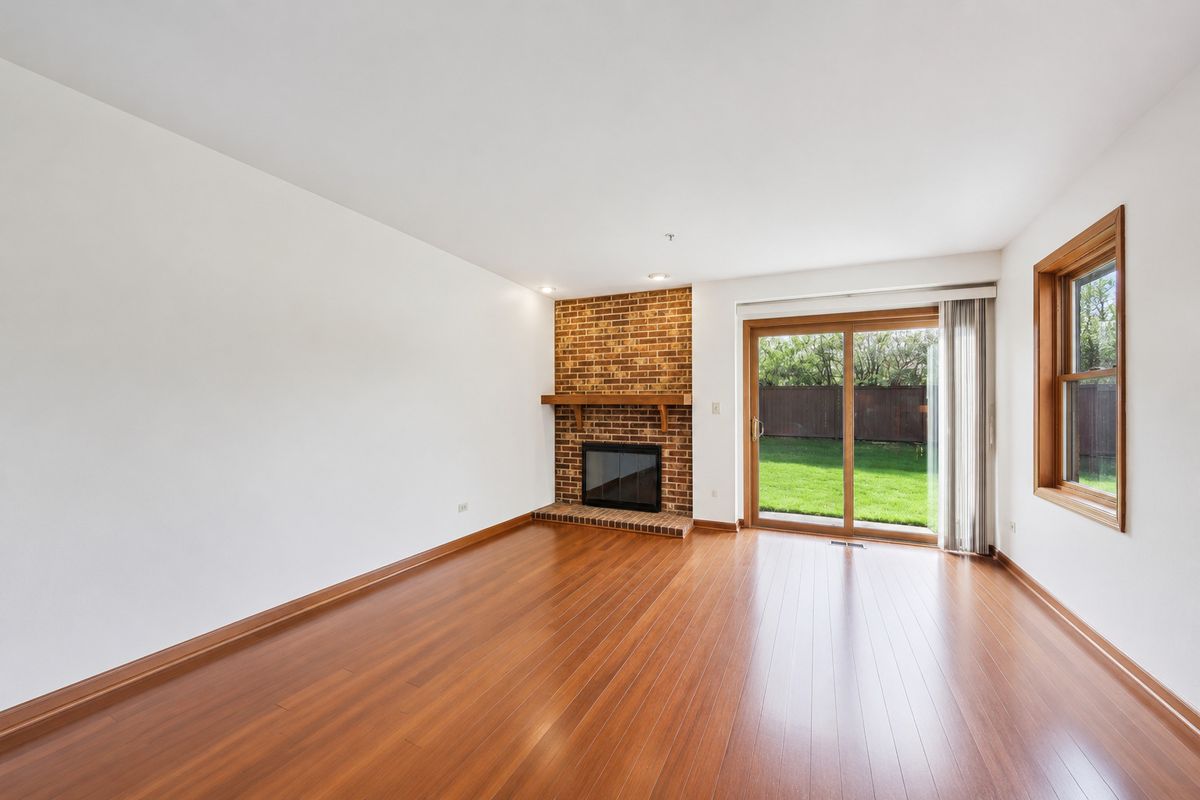 37 Terrace Lane #F, Lake Zurich, IL 60047