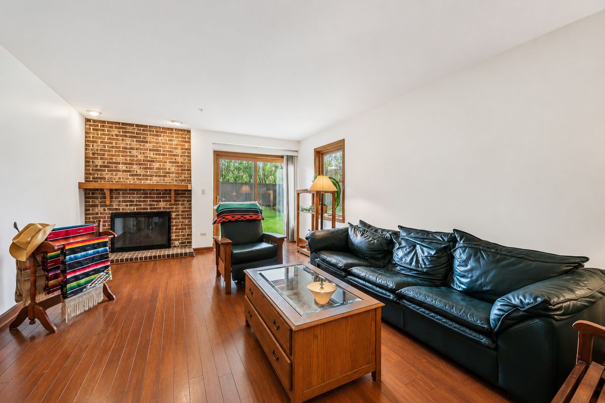 37 Terrace Lane #F, Lake Zurich, IL 60047
