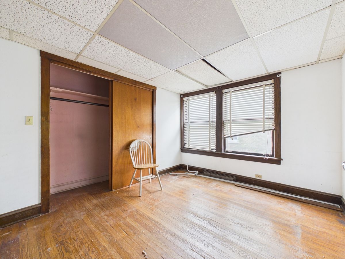 1036 22nd Avenue, Bellwood, IL 60104
