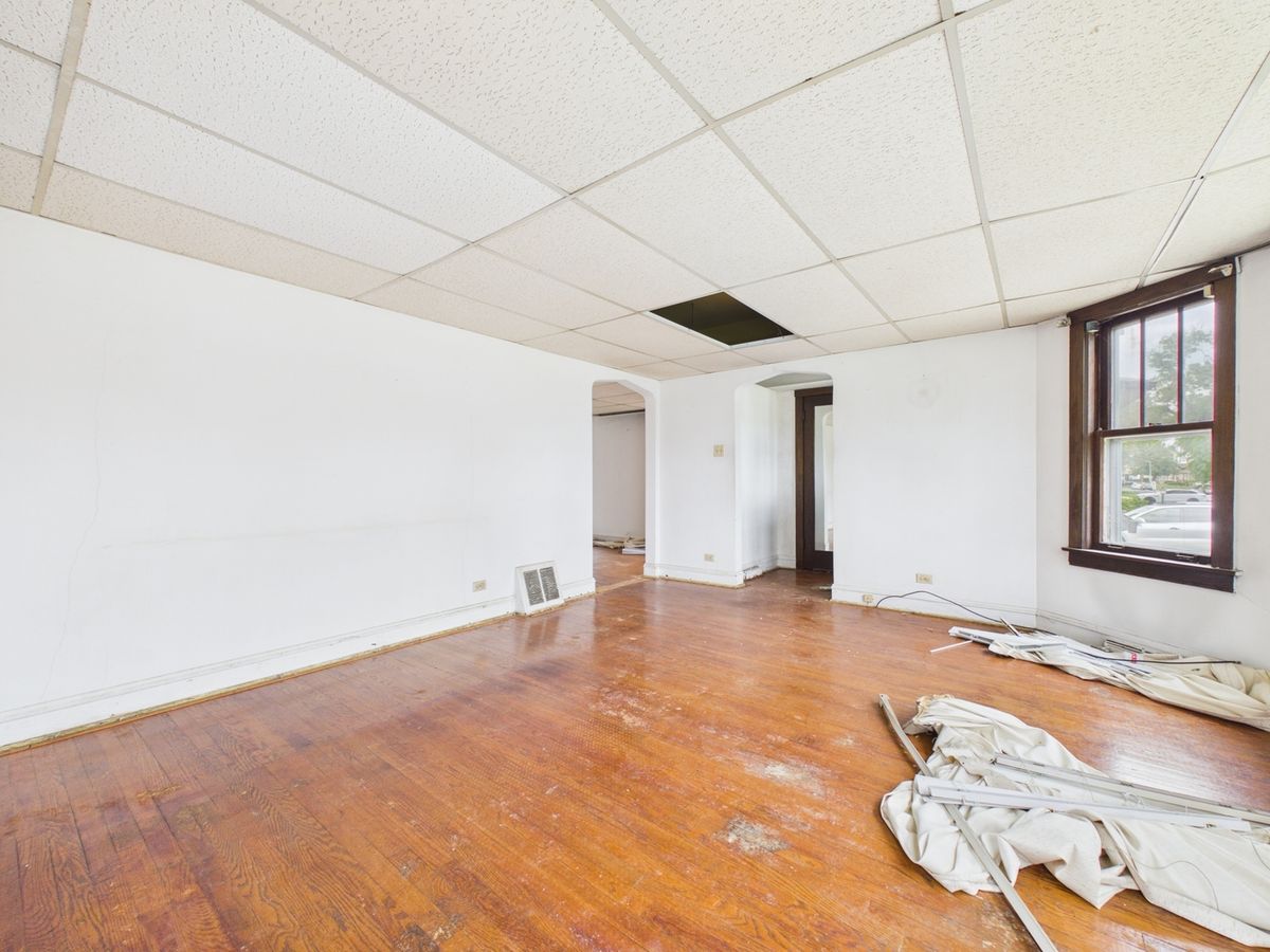 1036 22nd Avenue, Bellwood, IL 60104