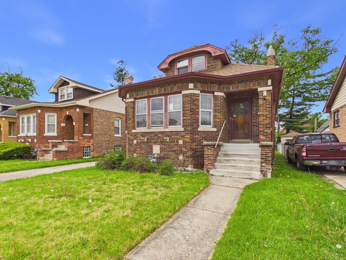 1036 22nd Avenue, Bellwood, IL 60104