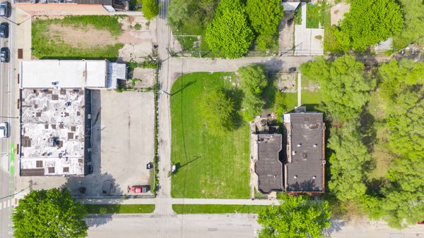 738 54TH Place, Chicago, IL 60609