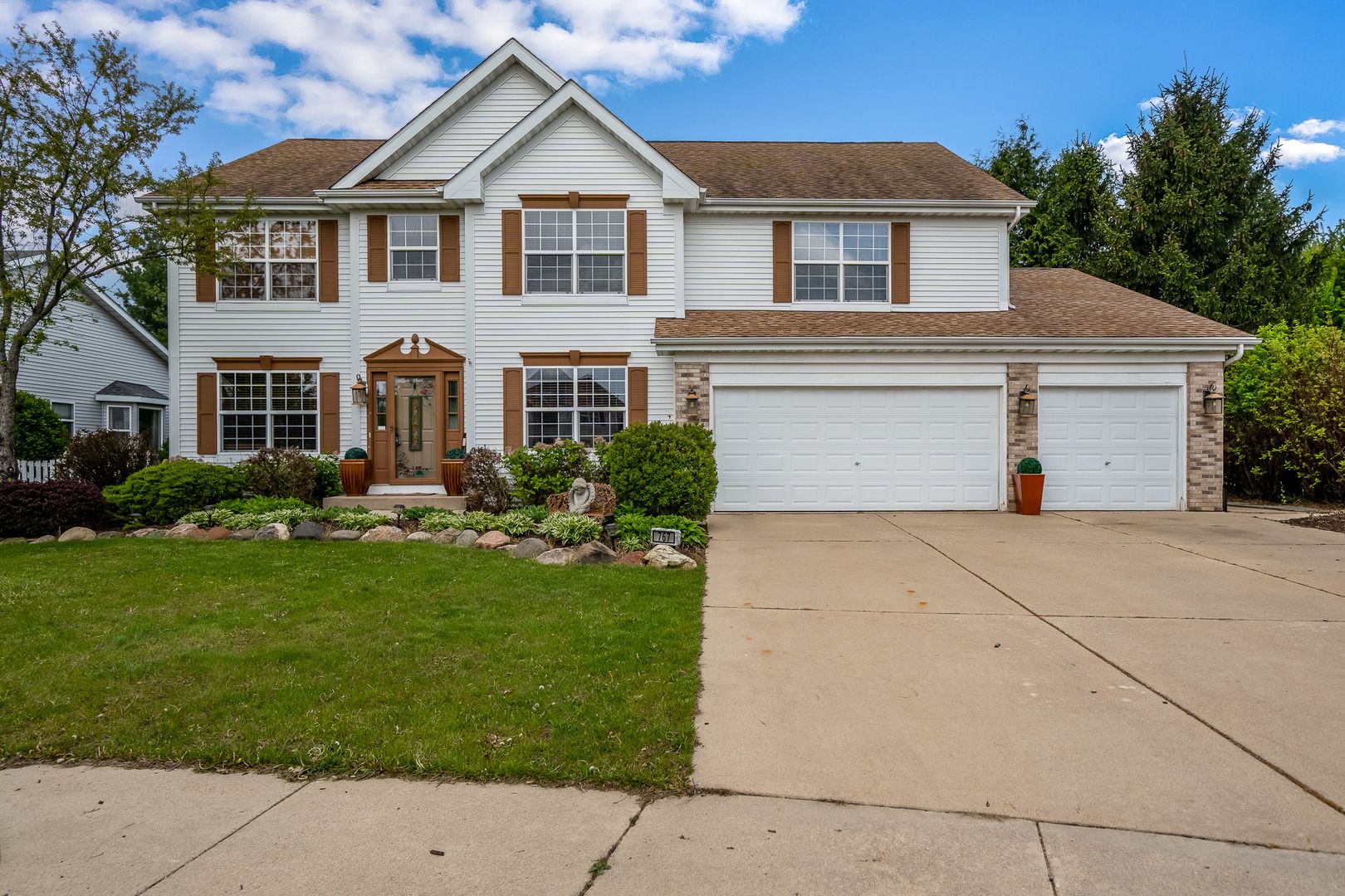 767 LONG ISLAND Circle — Loves Park, IL 61111