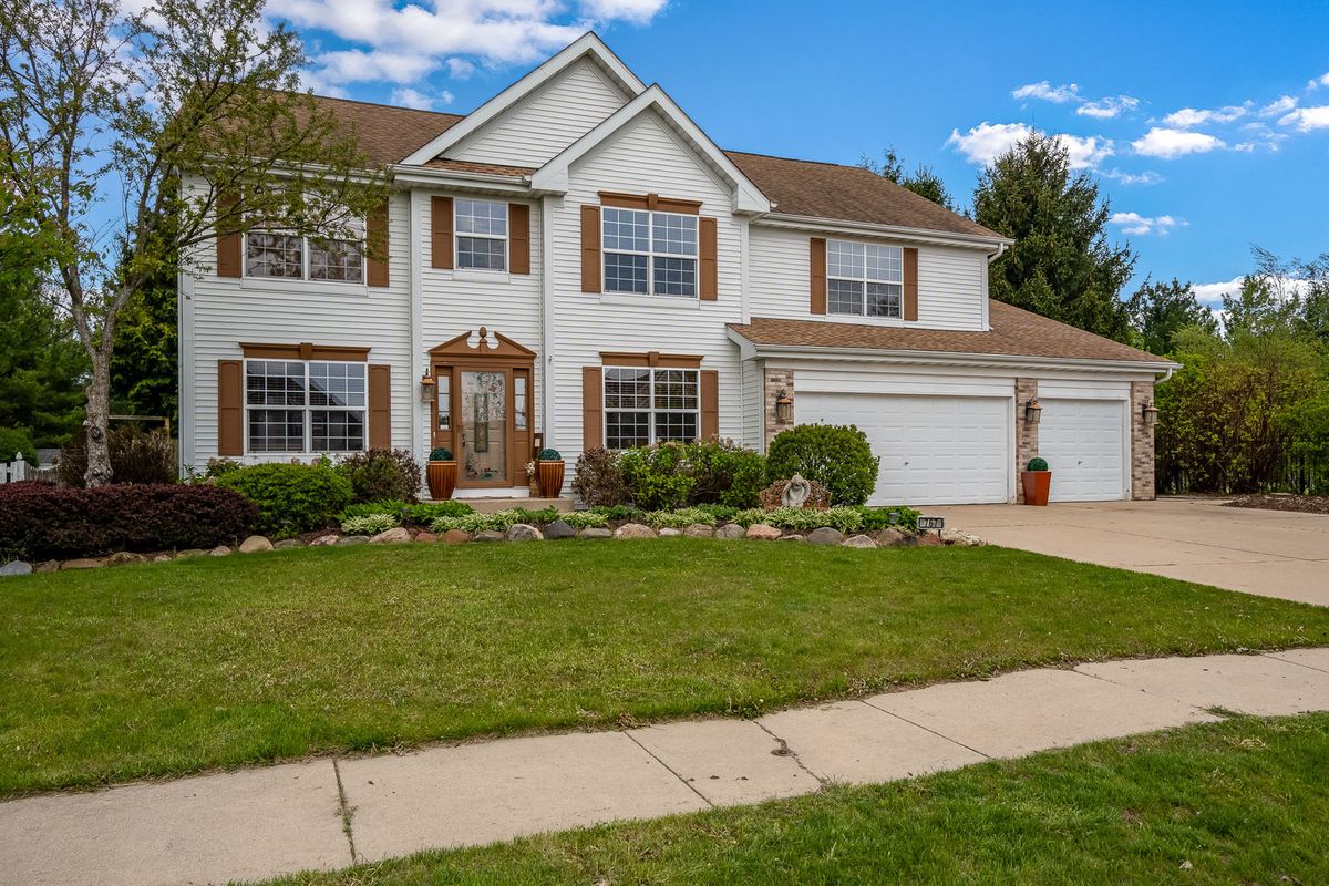 767 LONG ISLAND Circle, Loves Park, IL 61111