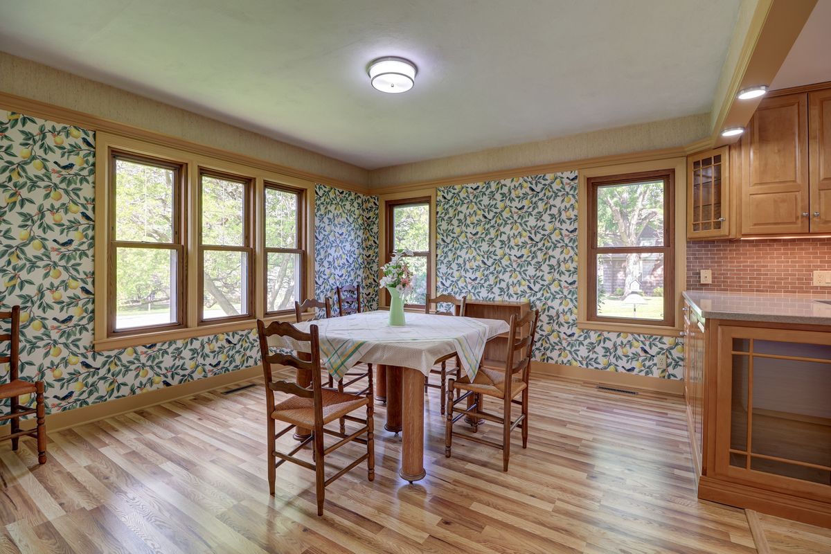 313 W 2nd Street, Prophetstown, IL 61277