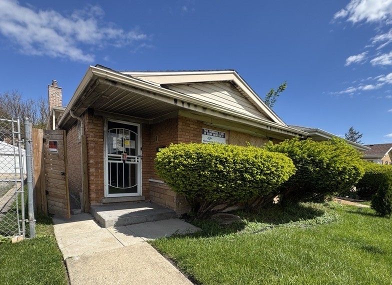 9633 Princeton Avenue, Chicago, IL 60628