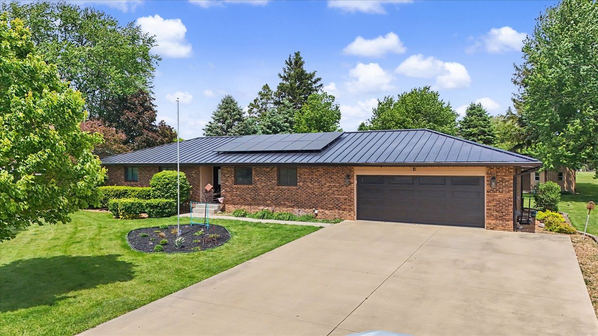 518 E South Court Street, Chatsworth, IL 60921