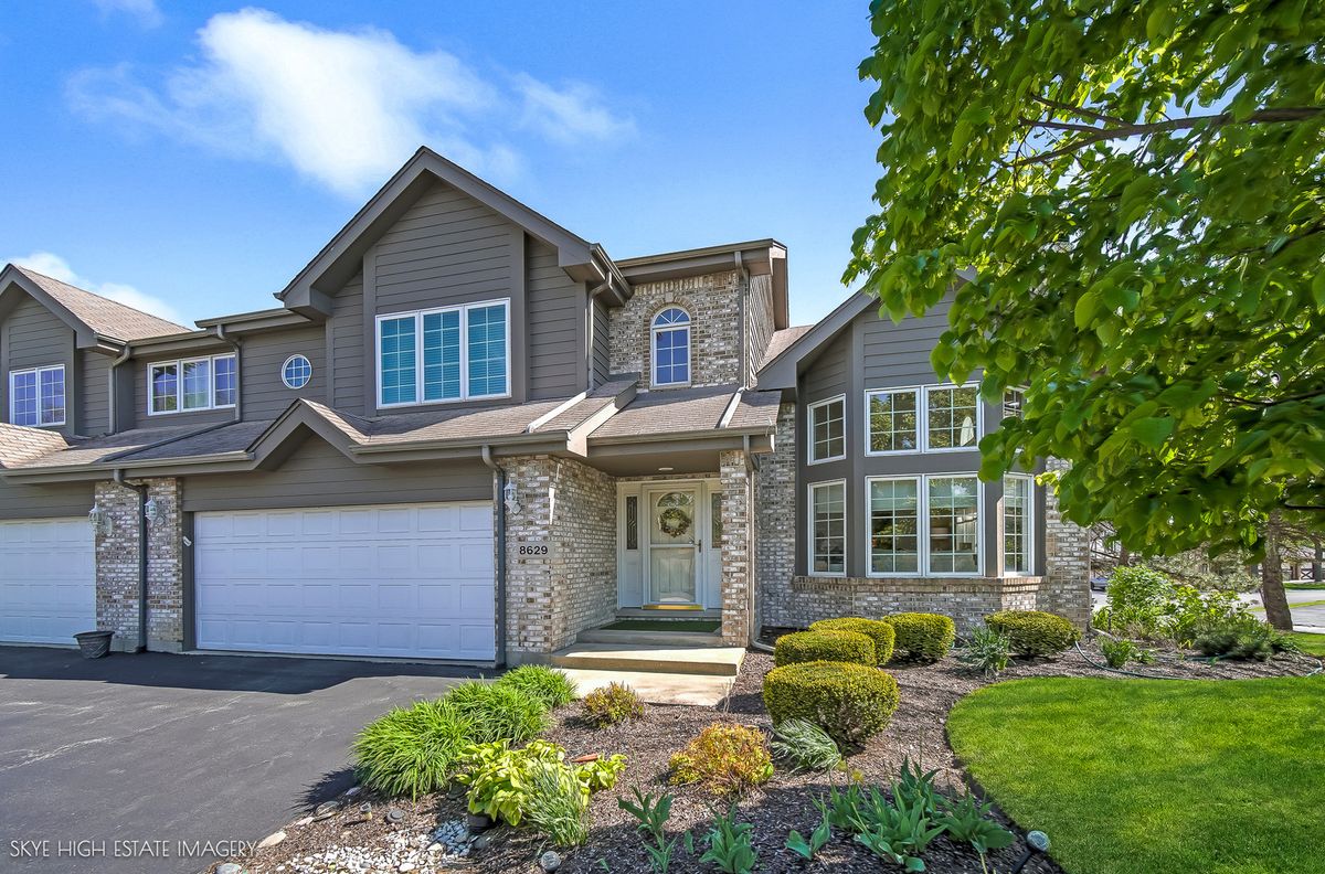 8629 Nancy Lane, Orland Park, IL 60462