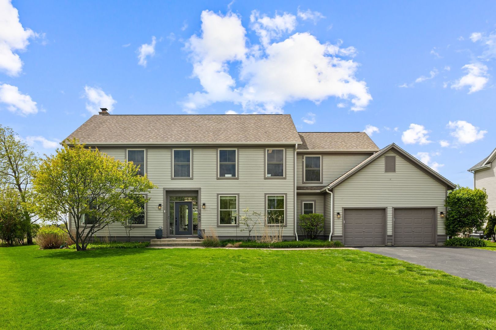 1443 Sunflower Court — Grayslake, IL 60030