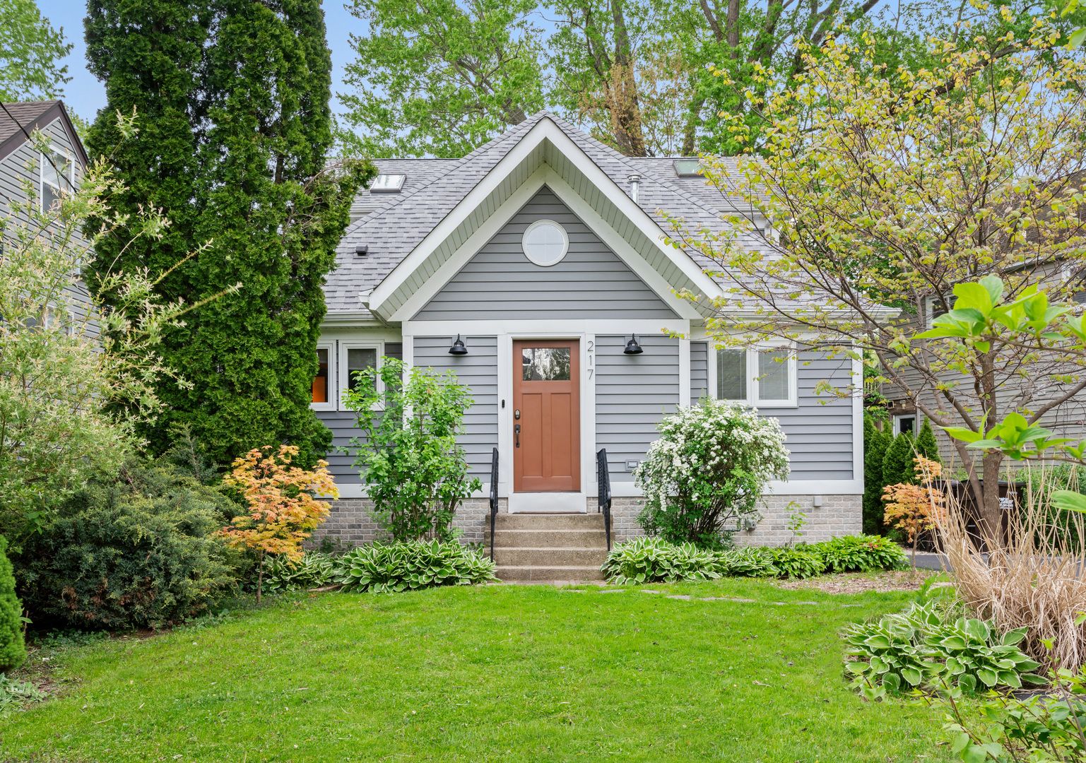 217 Channel Drive — Island Lake, IL 60042