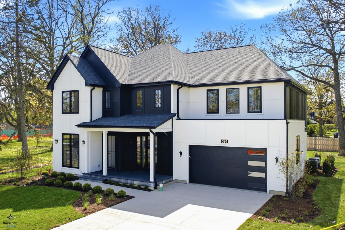 394 Forest Edge Drive, Glencoe, IL 60022