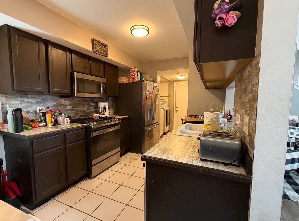 5511 W Cal Sag Road, Alsip, IL 60803