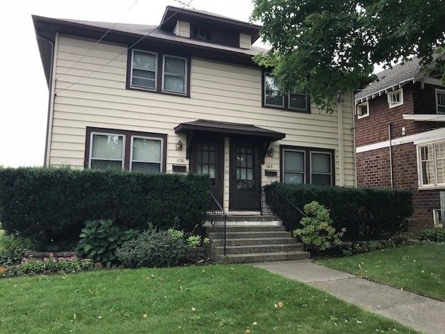 630 1st Street, Libertyville, IL 60048