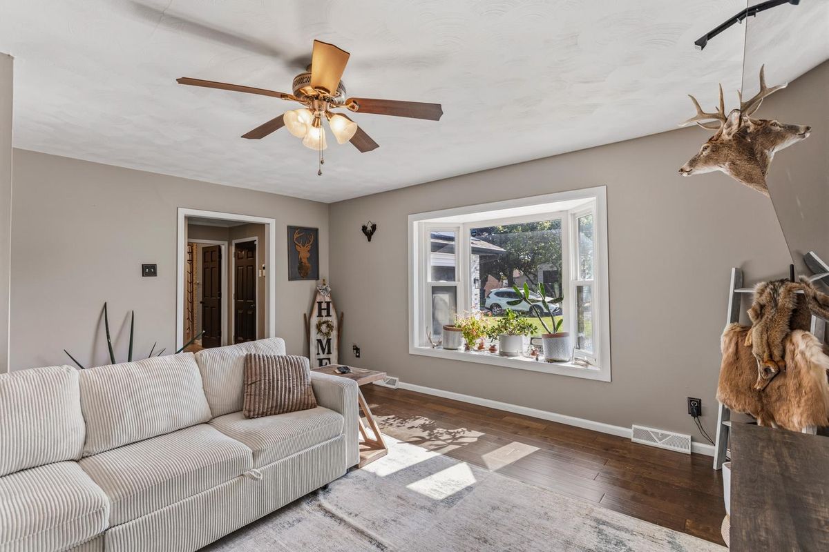 101 N Bergman Drive, Thomasboro, IL 61878