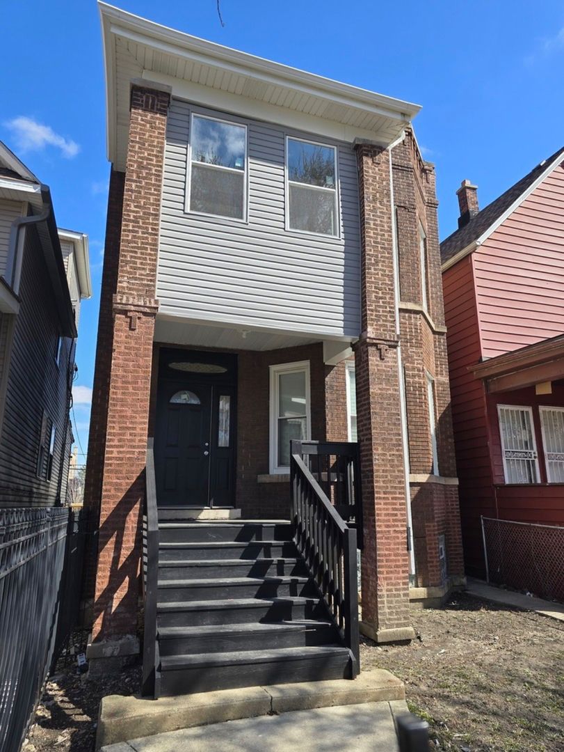 651 N Long Avenue — Chicago, IL 60644