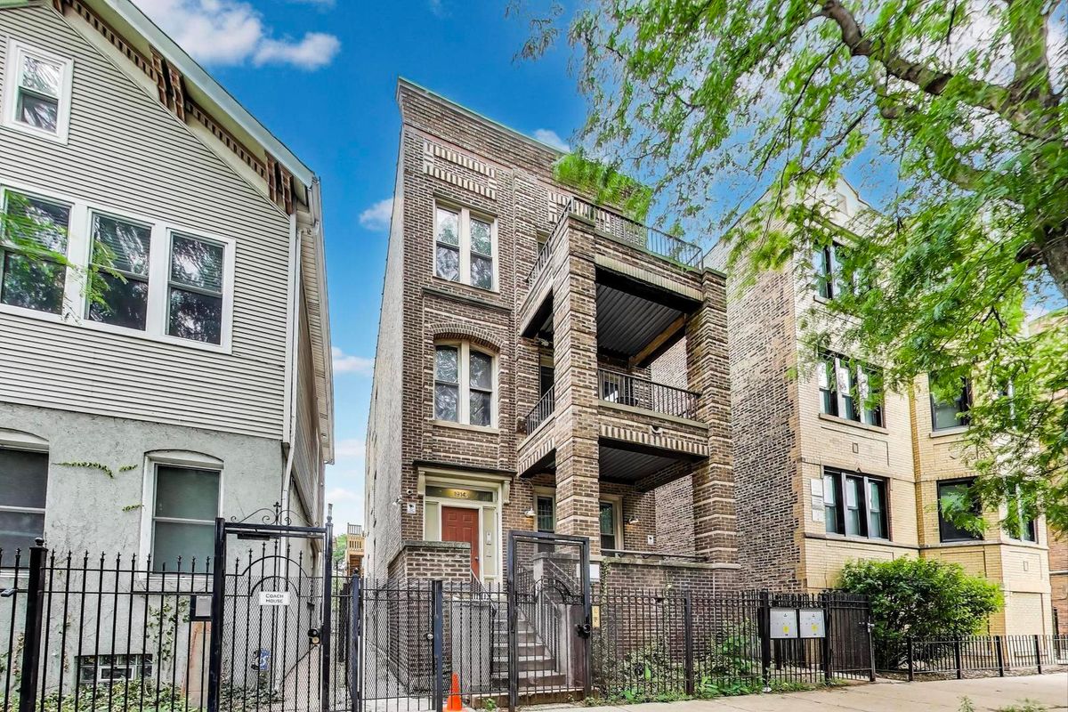 1914 Crystal Street, Chicago, IL 60622