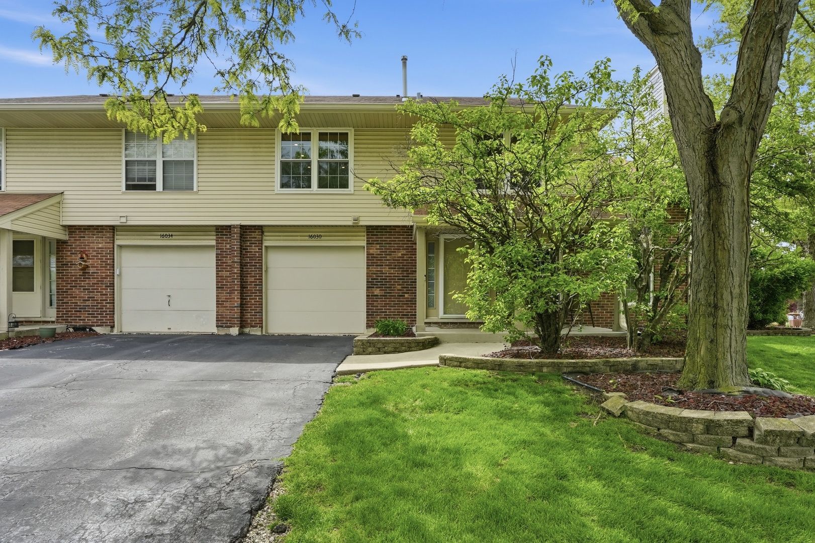 16030 84th Avenue — Tinley Park, IL 60487