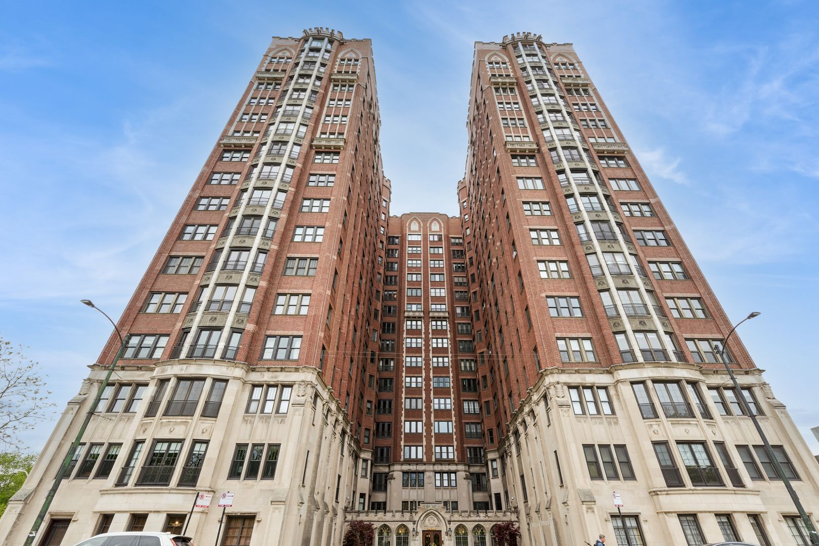 5840 S Stony Island Avenue #3F — Chicago, IL 60637